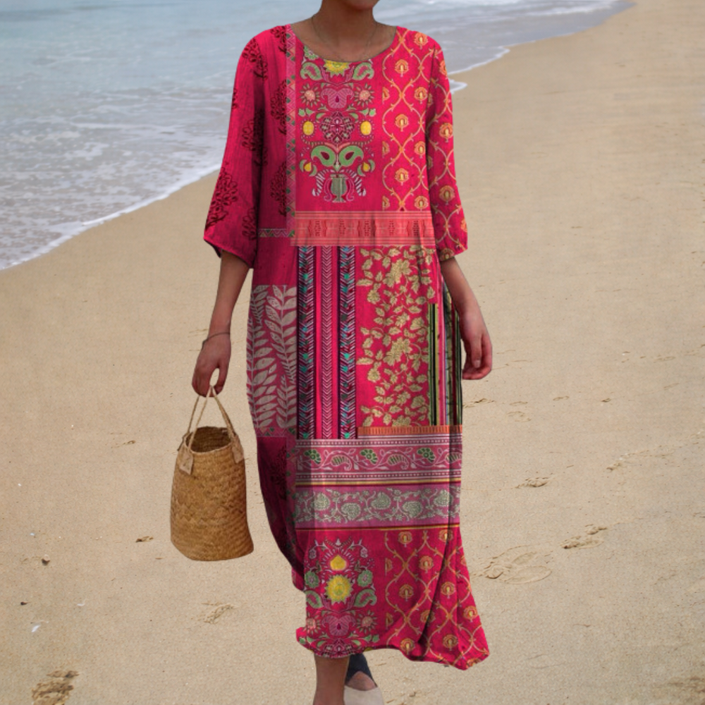 Ana - Vestido Longo com Estampa Patchwork e Manga Três Quartos