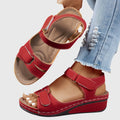 Crystal - Sandália Anabela com Três Tiras de Velcro