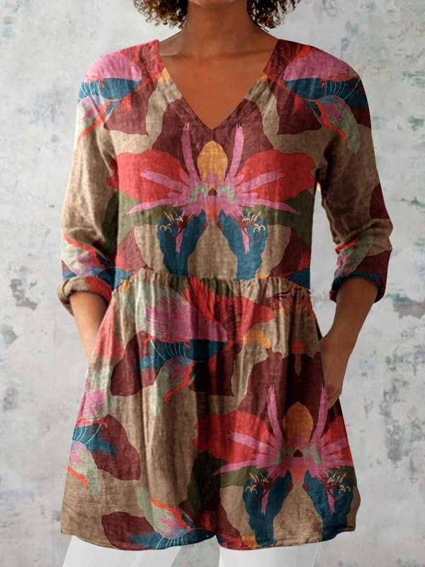 Sarah - Blusa Alongada Decote V Floral Tropical Graúdo
