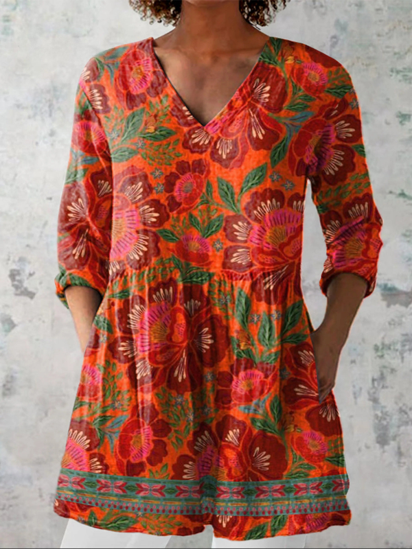 Marion - Blusa Alongada Decote V Floral Graúdo com Barrado