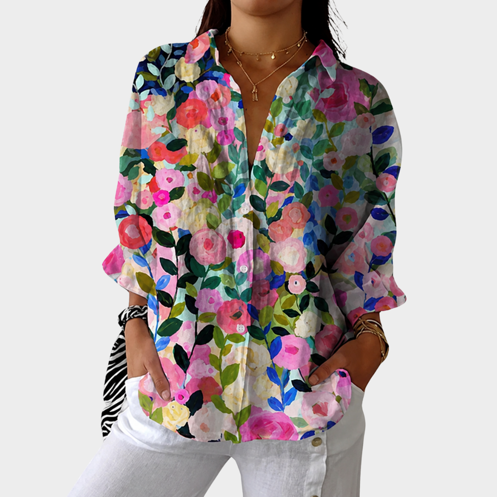 Olívia - Blusa com Estampa de Rosas Pintadas