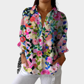 Olívia - Blusa com Estampa de Rosas Pintadas