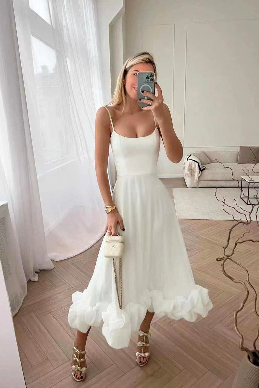 Emanuela - Vestido Elegante Fluido