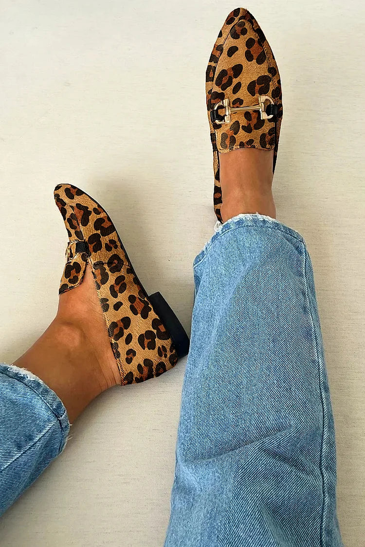 Gia - Mocassim de Oncinha com Bico Afilado e Bridão