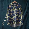 Aurora - Blusa com Estampa de Flores Gigantes