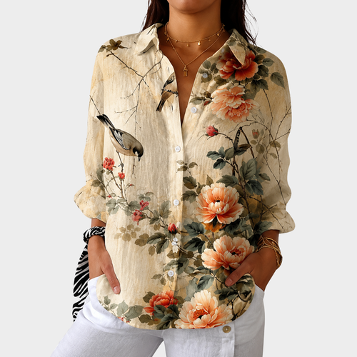 Maitê - Blusa com Estampa de Pássaros e Flores