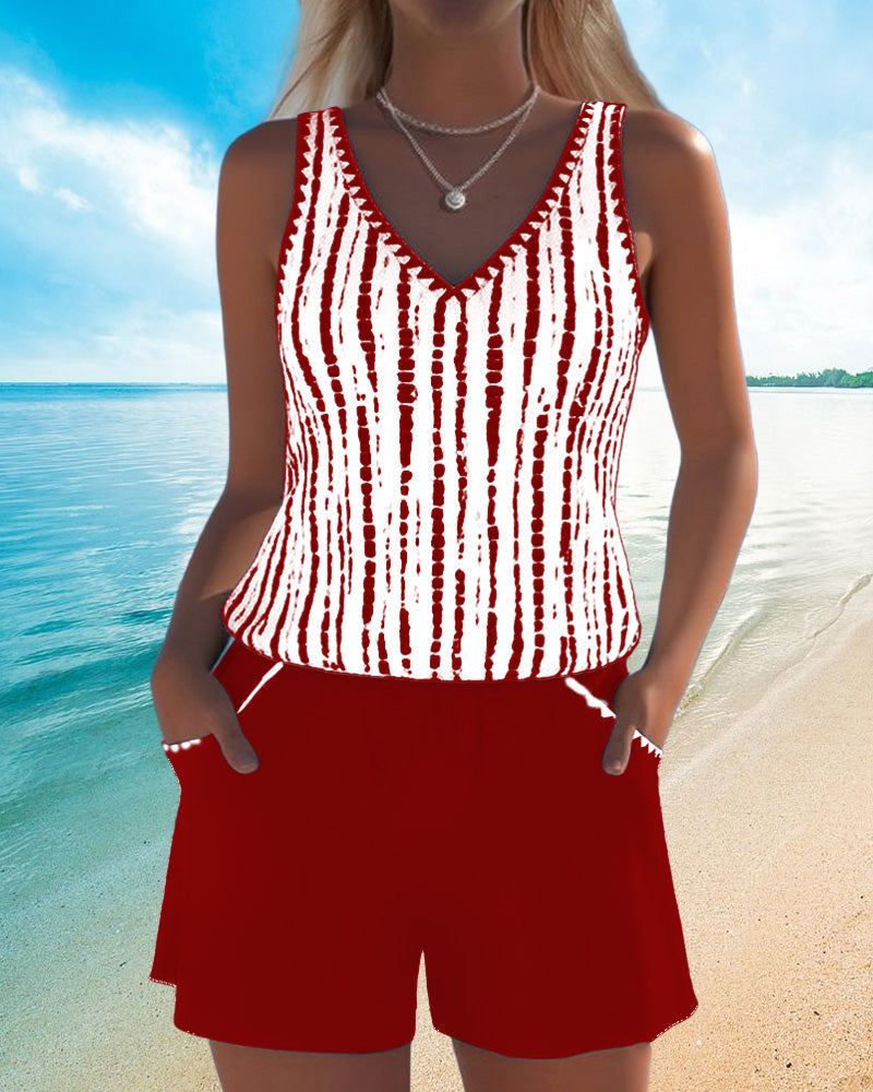 Mia - Tankini Decote V com Shorts de Bolsos