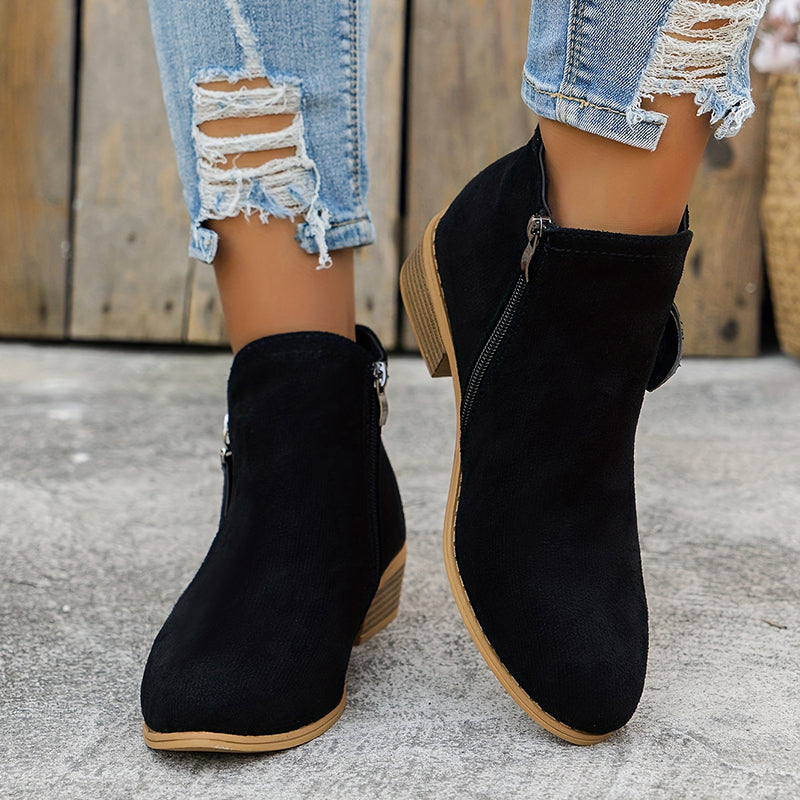 Joanna - Bota de Cano Curto com Zíper Diagonal