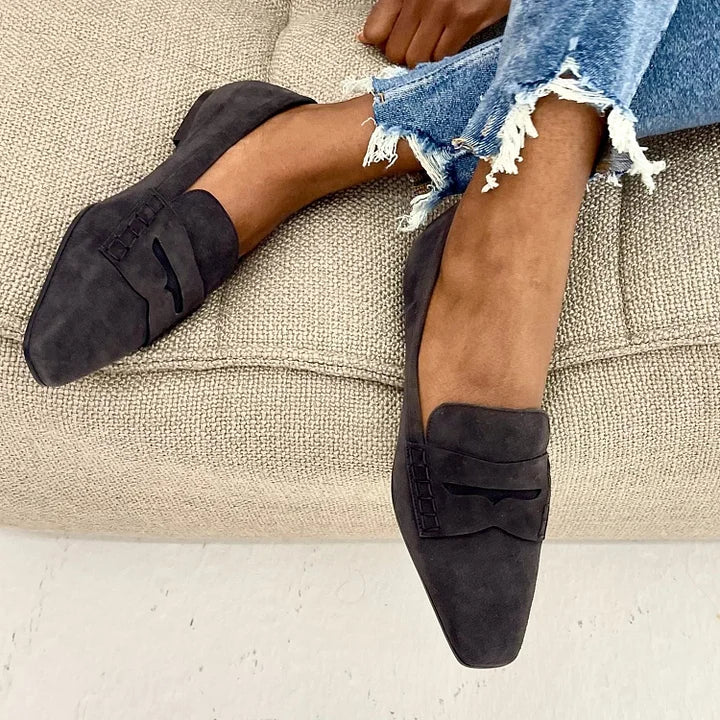 Elise - Mocassim Penny Rasteiro de Bico Quadrado Suave