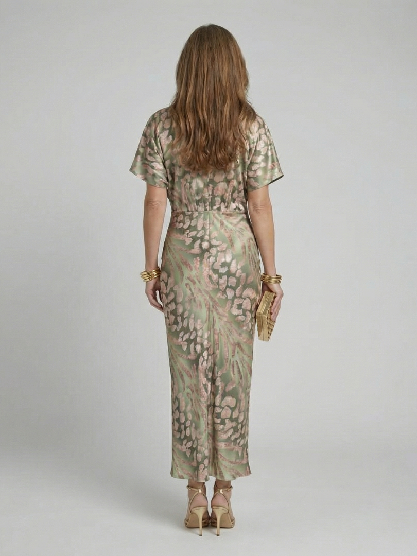 Aline - Vestido Midi Estampado com Decote V e Cintura Torcida