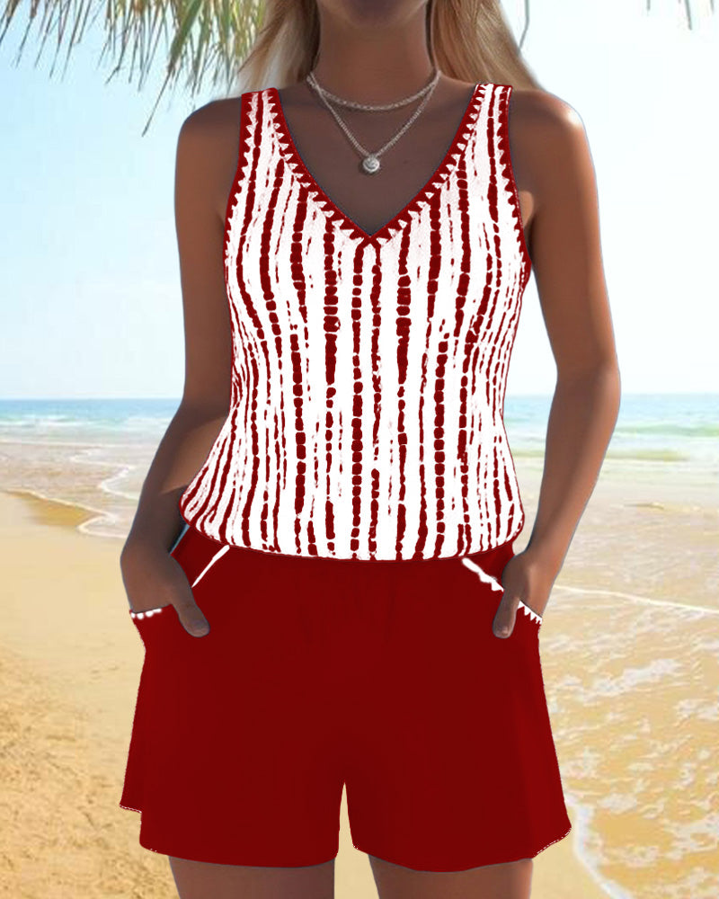 Mia - Tankini Decote V com Shorts de Bolsos