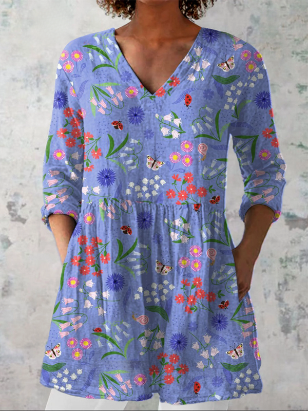 Aline - Blusa Alongada Decote V Flores e Borboletas