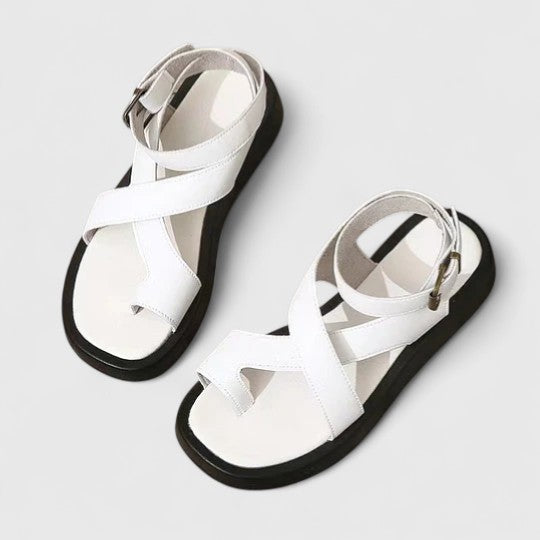 Lalaine - Sandália Flatform com Alça no Dedo e Tornozeleira