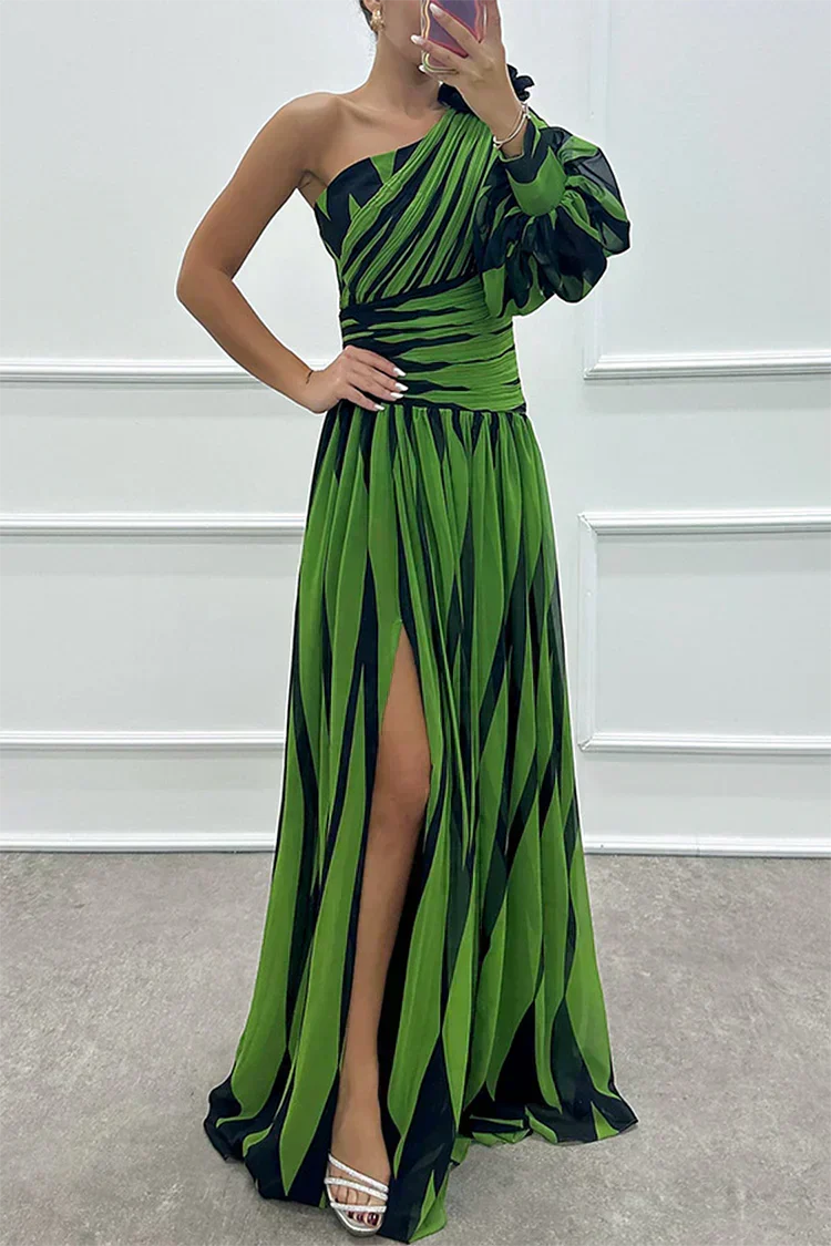 Eloá - Vestido Longo Listrado de Um Ombro Só