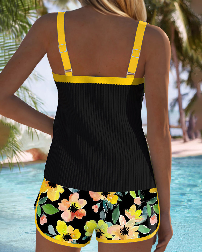 Matilda - Tankini Canelado com Shorts Floral