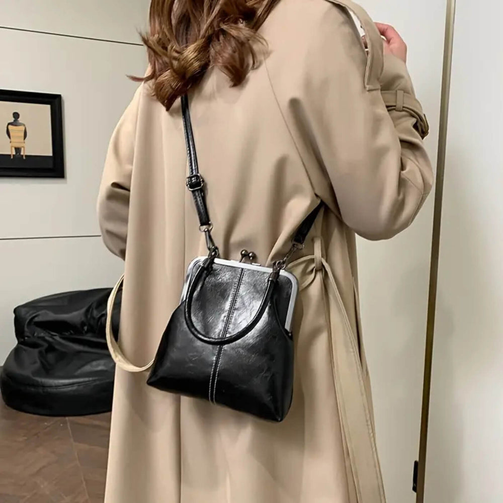 Laura - Bolsa de Mão Retrô com Fecho de Moldura