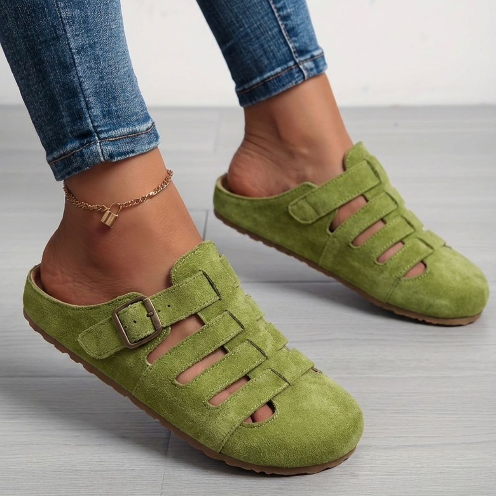 Cordelia - Sandália Feminina Slip On de Couro