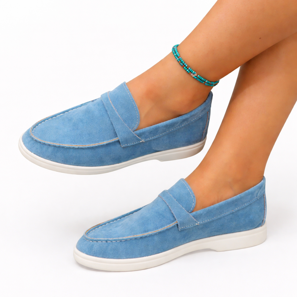 Ava - Mocassim Casual de Sola Grossa com Costura Aparente