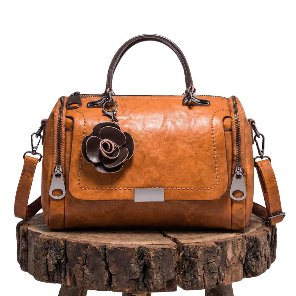 Mirela - Bolsa de Mão com Flor Decorativa
