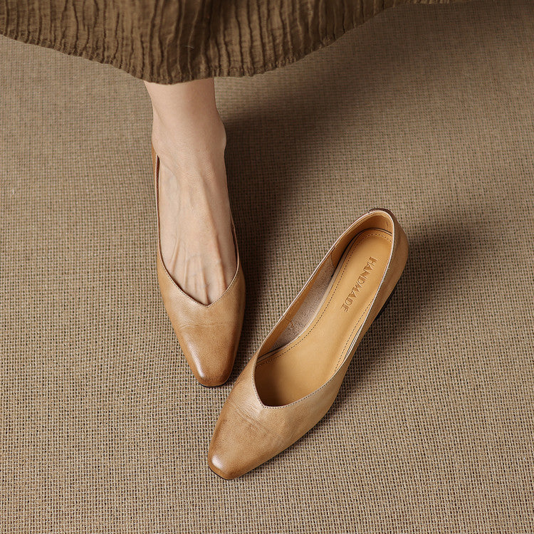 Zila - Scarpin de Bico Quadrado com Salto Esculpido