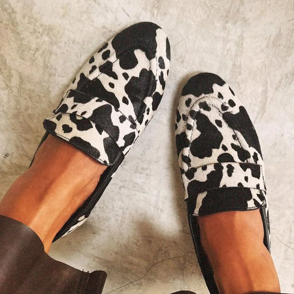 Darcy - Mocassim Penny com Estampa de Vaca
