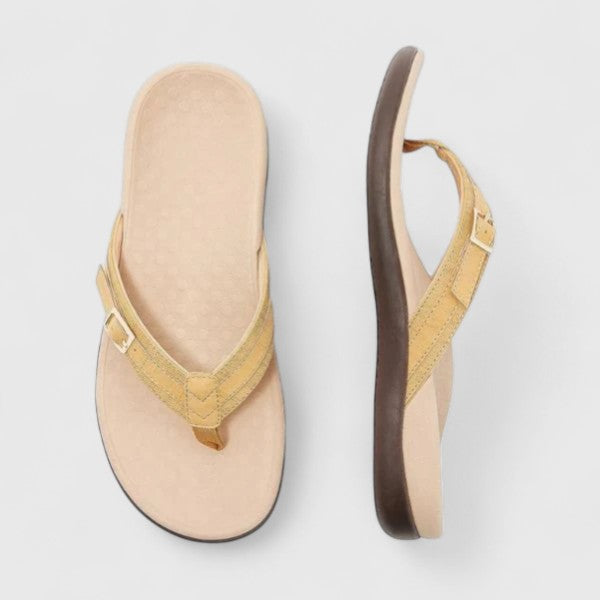 Maine - Chinelo de Dedo com Palmilha Texturizada e Fivela