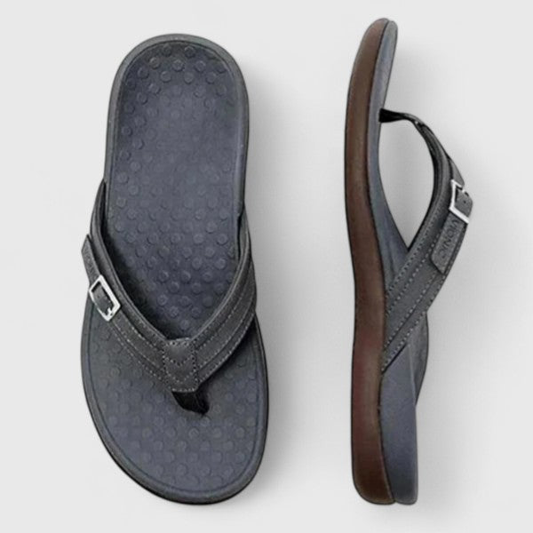 Maine - Chinelo de Dedo com Palmilha Texturizada e Fivela