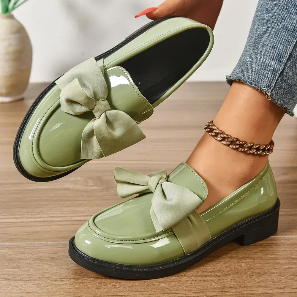 Kelis - Mocassim com Laço e Solado Grosso
