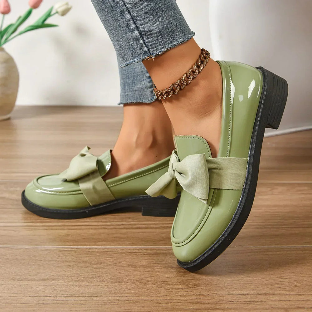 Kelis - Mocassim com Laço e Solado Grosso