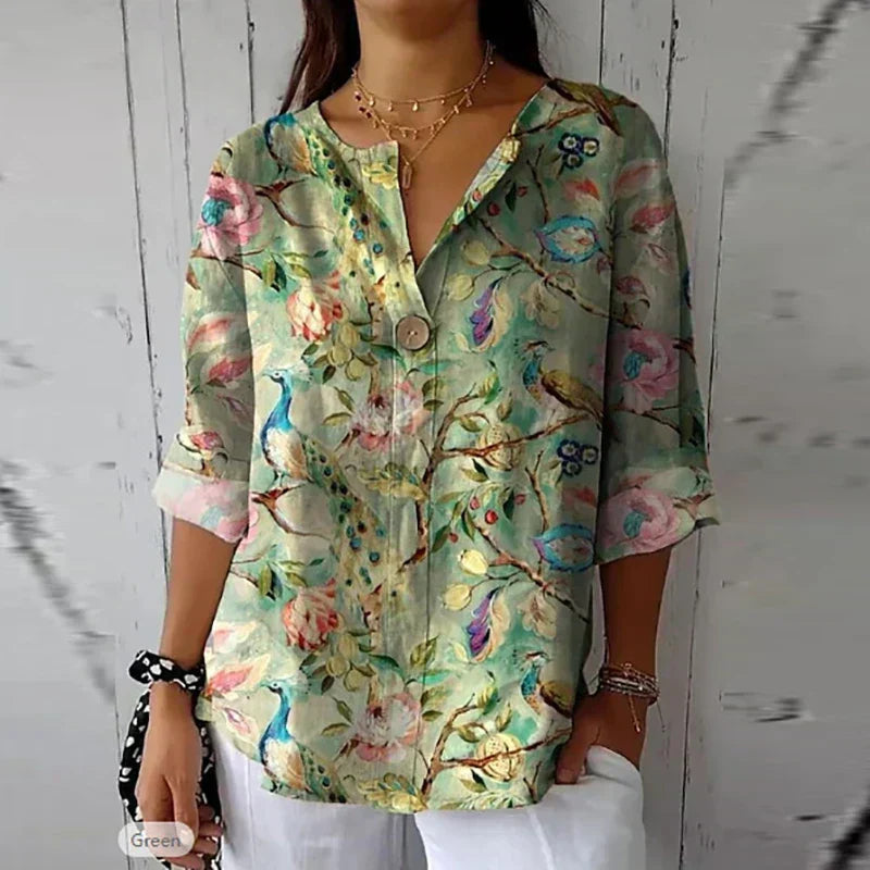Valéria - Blusa Floral com Decote Abotoado