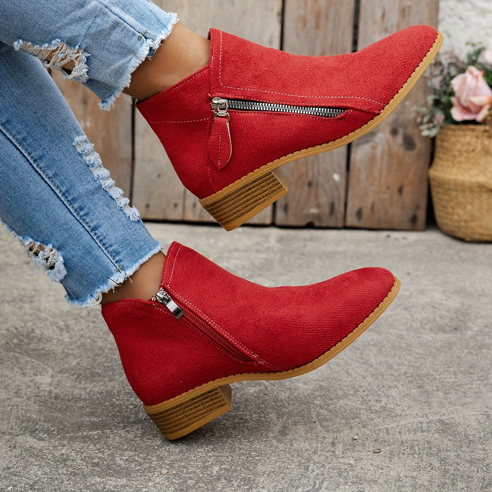 Joanna - Bota de Cano Curto com Zíper Diagonal