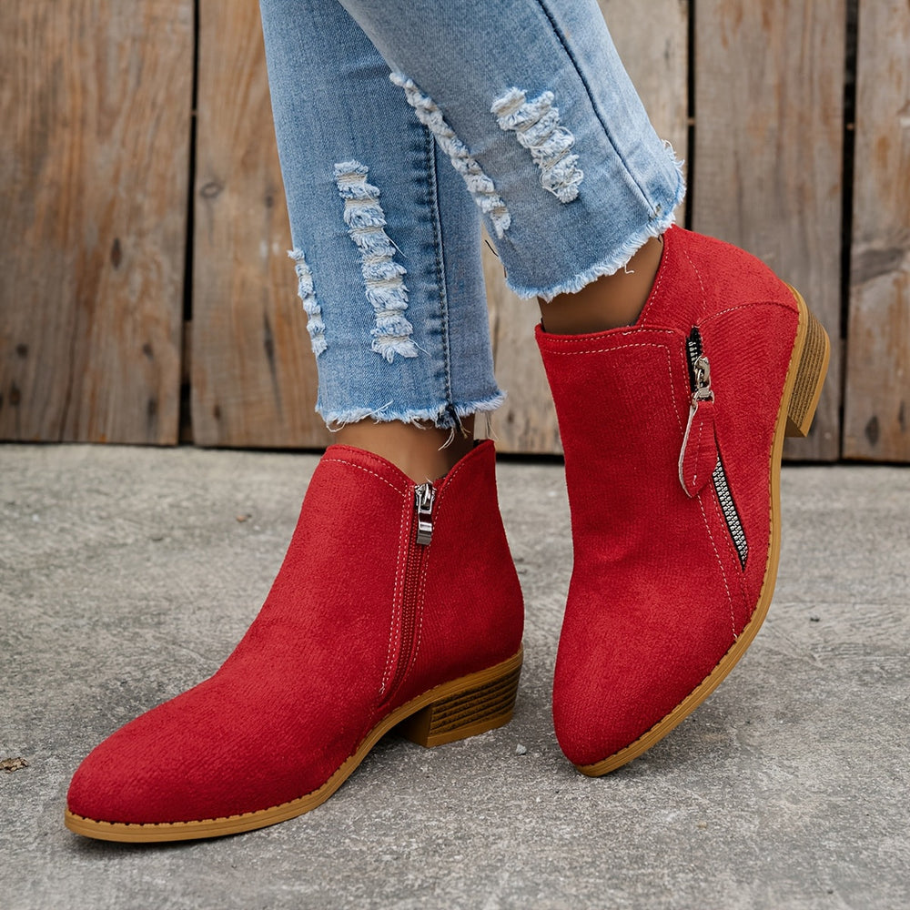 Joanna - Bota de Cano Curto com Zíper Diagonal