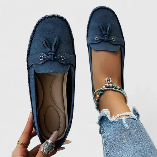 Tomazia - Mocassim Feminino de Camurça com Laço